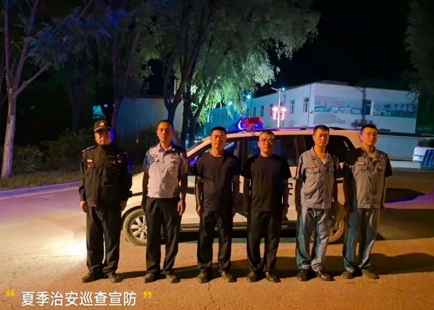 吕梁岚县公安局开展夏夜治安巡查宣防第二次集中统一行动