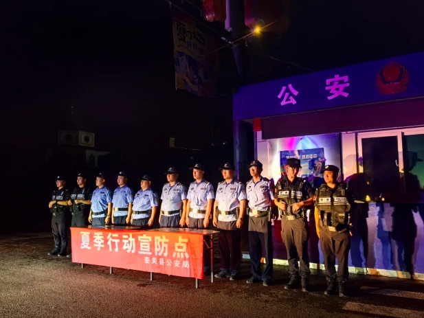 从白天到黑夜，从户籍室到大舞台，来围观壶关公安宣传工作的花式“内卷”