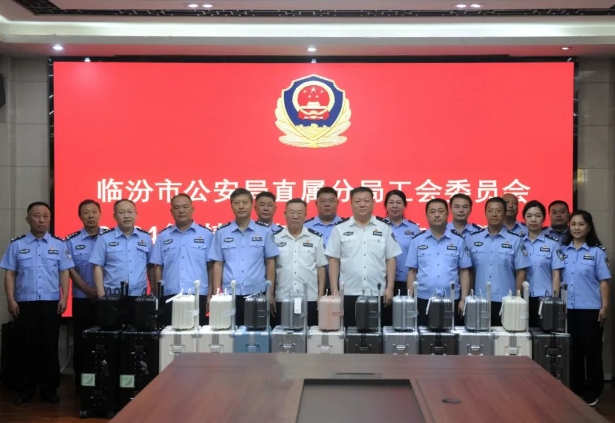 “情暖警心  筑梦未来”——临汾市公安局直属分局开展2024年“金秋助学”活动