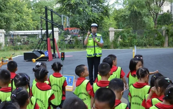 临汾公安交警：讲好“开学第一课”，护航平安上学路
