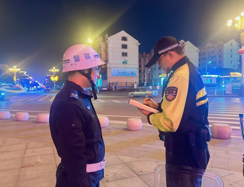 朔州市公安局新开分局夏季行动第三次集中统一行动随警督察，今晚继续！