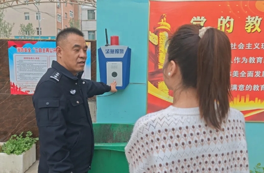 长治壶关县龙泉派出所开展安全检查  织密安全监管“防护网”