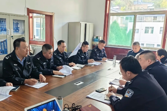 吕梁石楼县公安局开展派出所基层基础建设考核暨基层警务管理系统调研会议