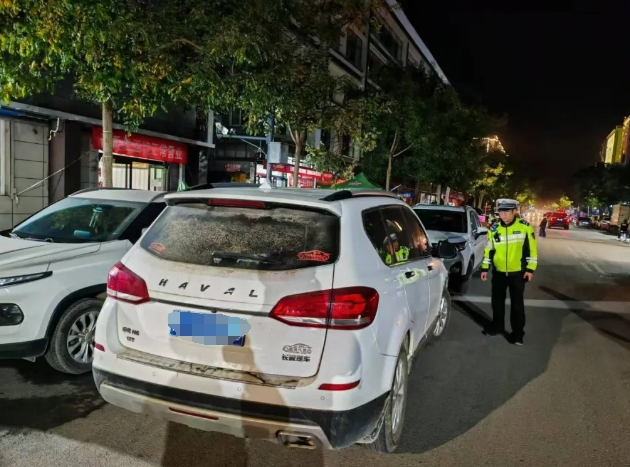 临汾蒲县公安交警开展城区道路交通秩序集中整治行动