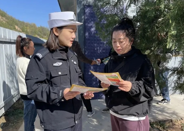 交通安全进驾校 严把安全第一关——临汾公安交警走进辖区驾校开展交通安全宣传教育活
