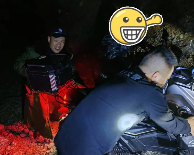 “修理工”“推车侠”……您需要的时候，他们都在！