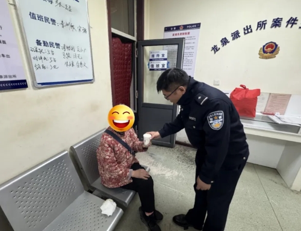 秋风渐凉，守护很暖——长治壶关公安助力走失老人安全回家