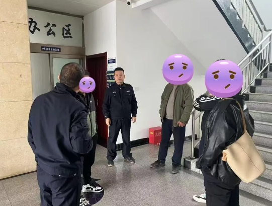 长治：晚秋时节“警”相随！