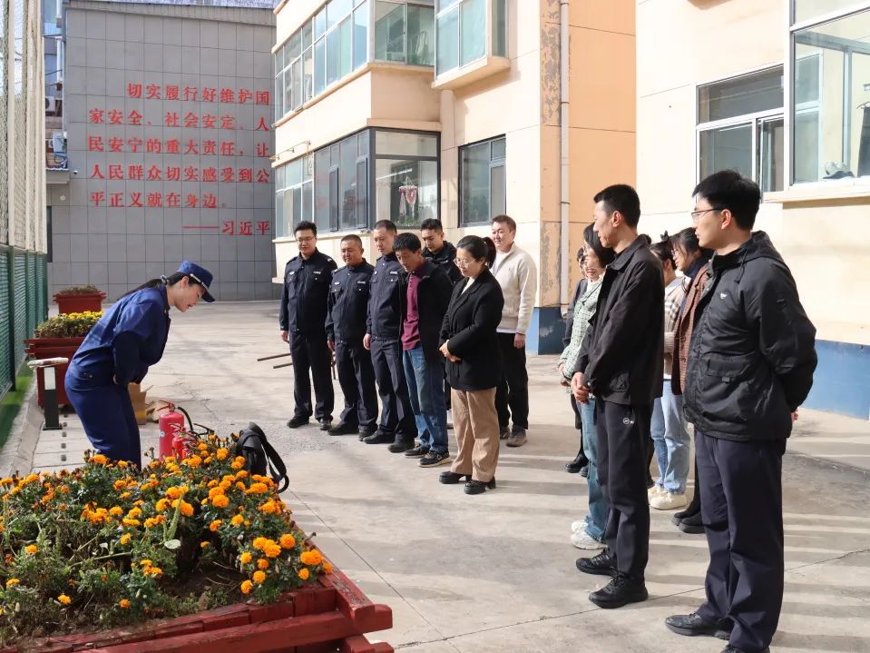 以“演”筑防 防患未“燃”——临汾隰县人民检察院开展消防安全培训及演练活动