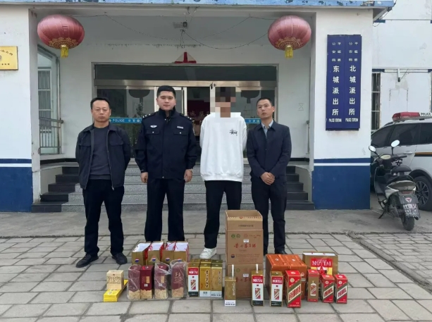 晋中平遥： 北城派出所成功抓获一名网上在逃人员