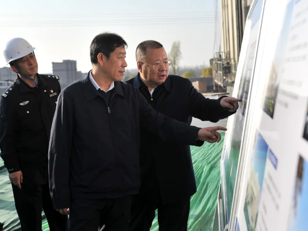 临汾市委副书记、市长陈向阳在市公安局开展调研