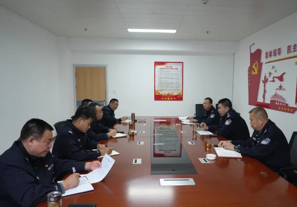 拧紧安全阀门  筑牢安全防线——吕梁兴县公安局全力排查“校园+医院”等重点单位安