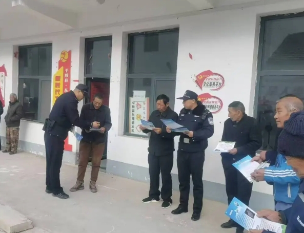 长治平顺县公安局东寺头派出所结合辖区实际开展送教宣传活动