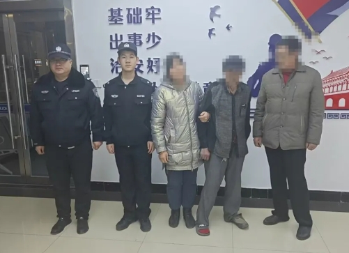 太原娄烦：有“警”无险  警民联动冬夜寻回走失老人