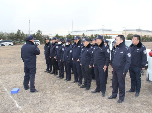 朔州公安开发区分局组织开展警务用枪实弹射击训练考核