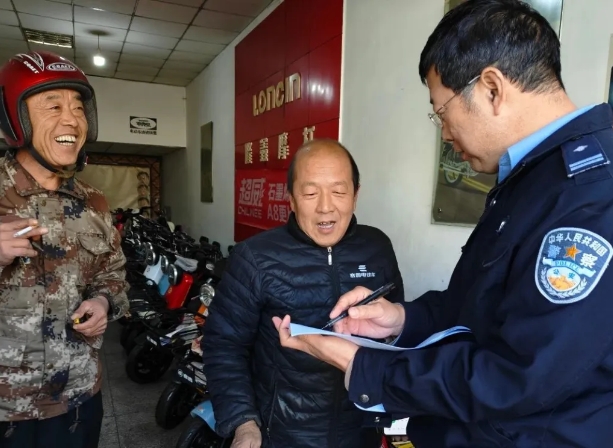 长治平顺公安青羊派出所深入辖区开展“冬季行动”摸排宣传行动