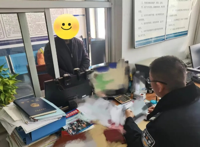 长治平顺公安：延时服务“有温度” 户籍窗口“暖民心”