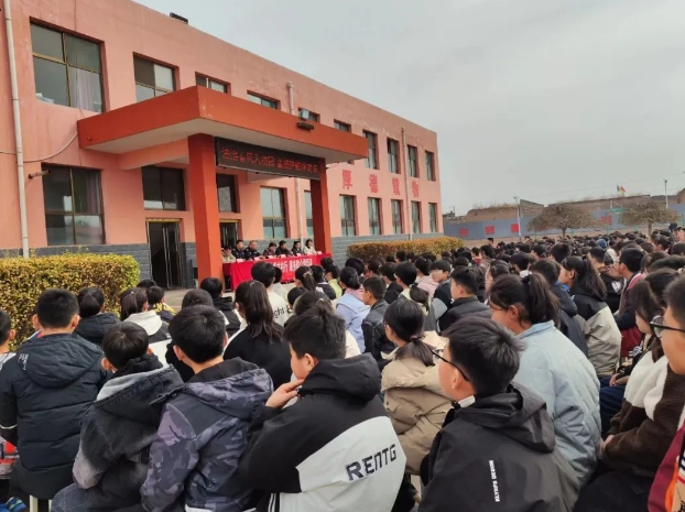 晋中平遥县卜宜派出所法制宣传走进校园