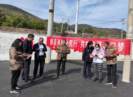 长治平顺县西沟派出所“多措并举” 深入辖区开展反诈宣传