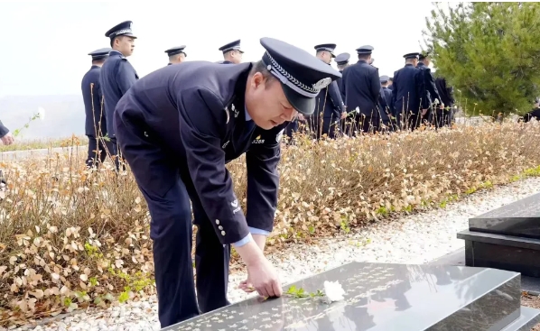微信截图_20241230230230.png 微信截图_20241230230230.png