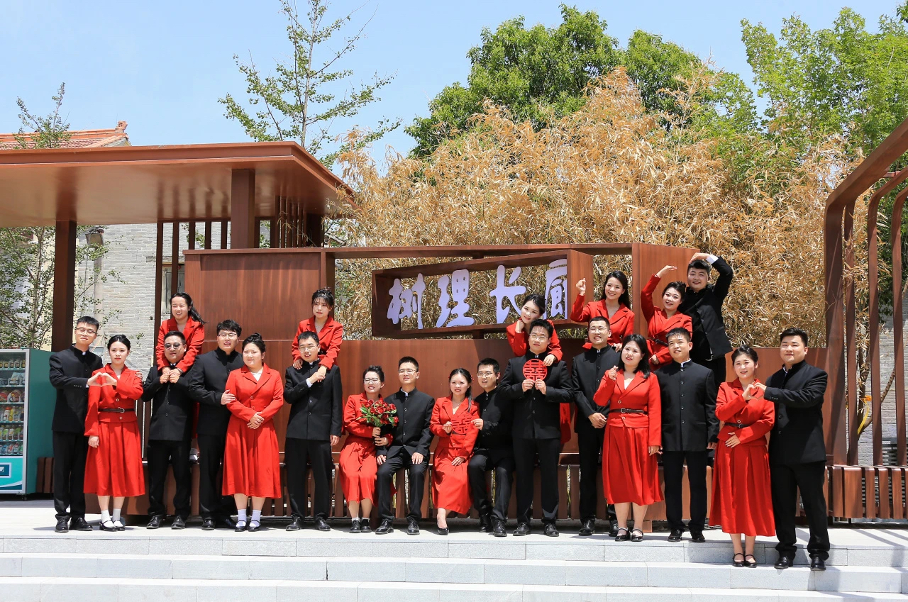 3.沁水县举办“树理为媒 沁河为证”2024年首届青年人才集体婚礼.jpg