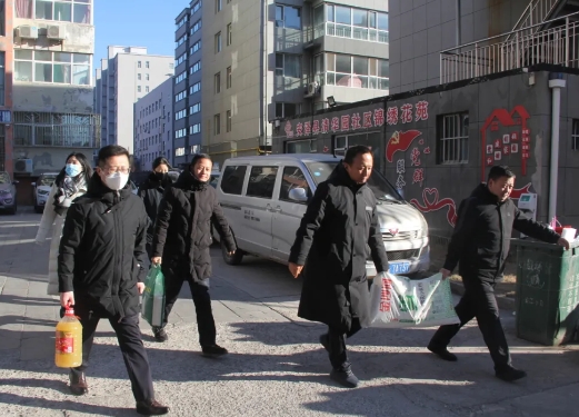 临汾安泽县检察院：寒冬慰问暖人心  共叙情谊谋发展