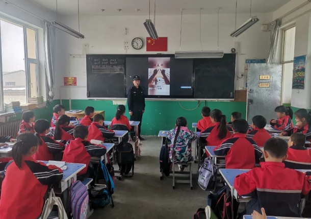 微信截图_20250414215234.png 微信截图_20250414215234.png