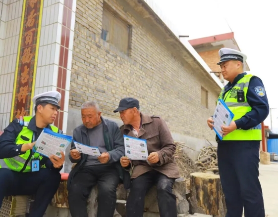 运城闻喜公安：强化精准宣传   筑牢交通安全防线