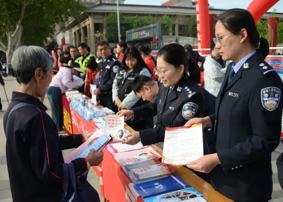 运城永济市公安局组织开展全民国家安全教育日宣传活动