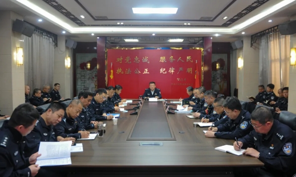临汾市公安局直属分局开展“书香润警营”读书活动