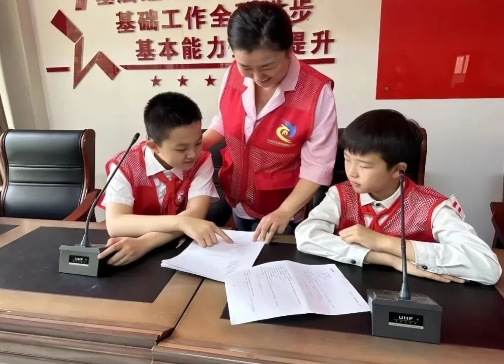 太原小店区黄陵社区：“银龄”与“童声”和鸣  志愿服务双向奔