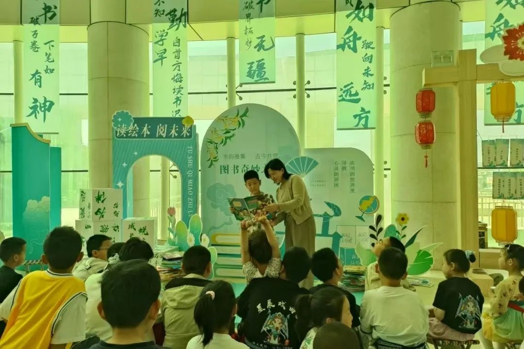 临汾浮山县妇联开展亲子阅读活动