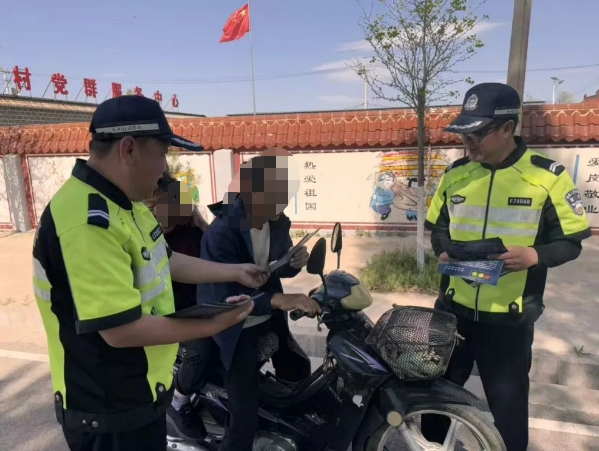 临汾蒲县公安：坚守岗位显担当  交通安全守护不松懈