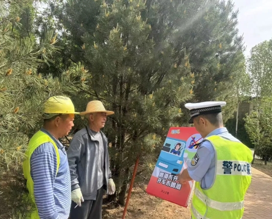 临汾公安交警提示：进城务工不容易，交通安全要牢记
