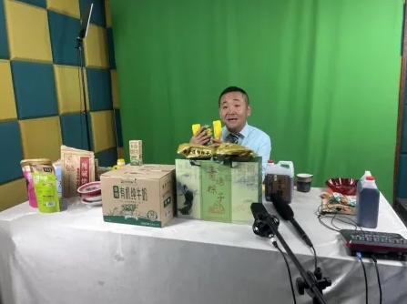 吕梁邮政助“青塘粽”出村进城