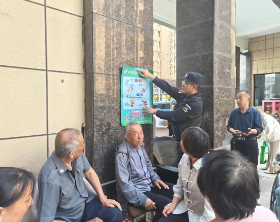 长治武乡：牵好“文明”绳   养犬不“掉链”