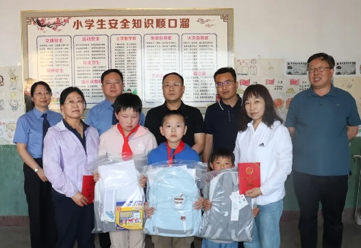 太原娄烦县人民检察院开展  "法治进校园"