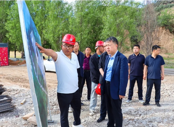 忻州静乐县委书记宣文晓调研乡村振兴项目建设和巩固衔接工作