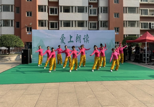 文艺搭台  普法惠民——太原万柏林区长风西街街道开展法治宣传活动