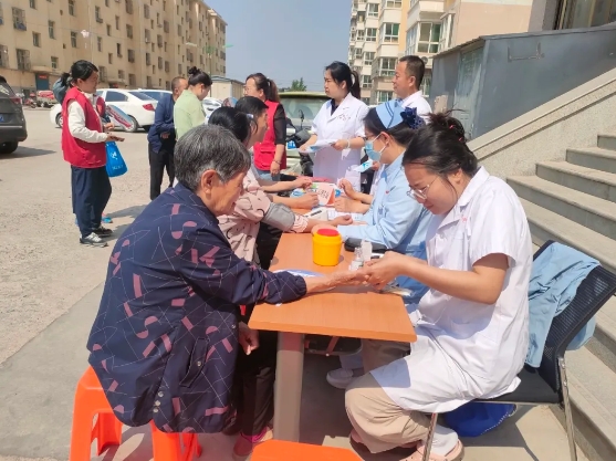 太原阳曲县社区建设工委首邑南路社区： 暖心小事“一件件” 升