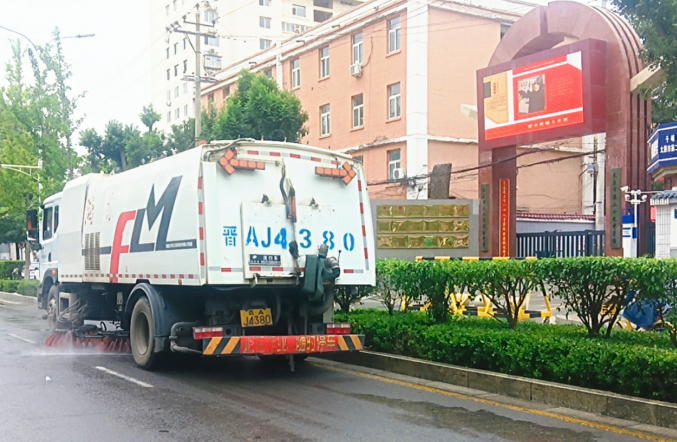 太原万柏林区城管局：护航中考全“城”相伴