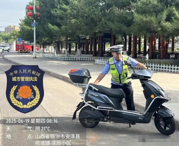 临汾安泽公安交警携手多部门协同发力持续开展城区交通秩序专项整