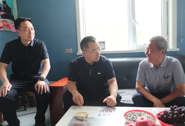 吕梁石楼县委书记杜侯平开展“七一”走访慰问活动