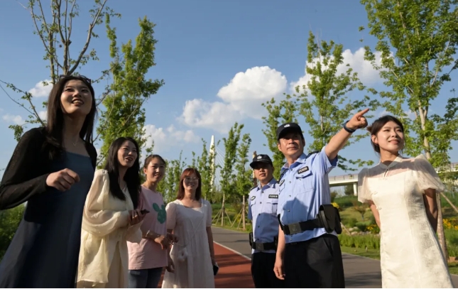 绘制便民景区图  自编安全提示语——长治多举措打造游客“看得见的安全感”