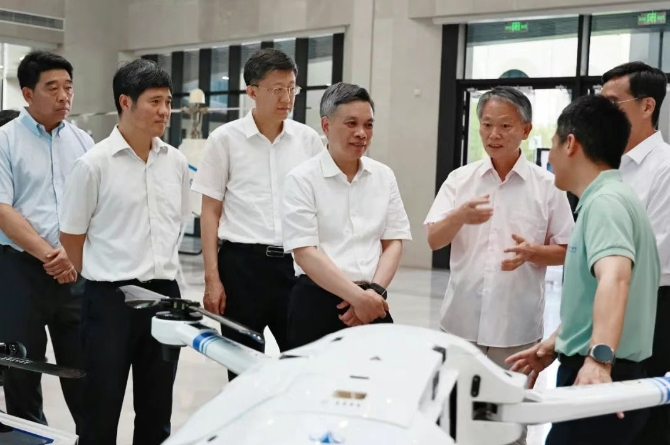 浙江省委副书记、省长刘捷在杭州专题调研低空经济发展工作