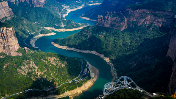 河南宝泉旅游区案例获评“2025旅游名城名镇和旅游景区创新发展”案例