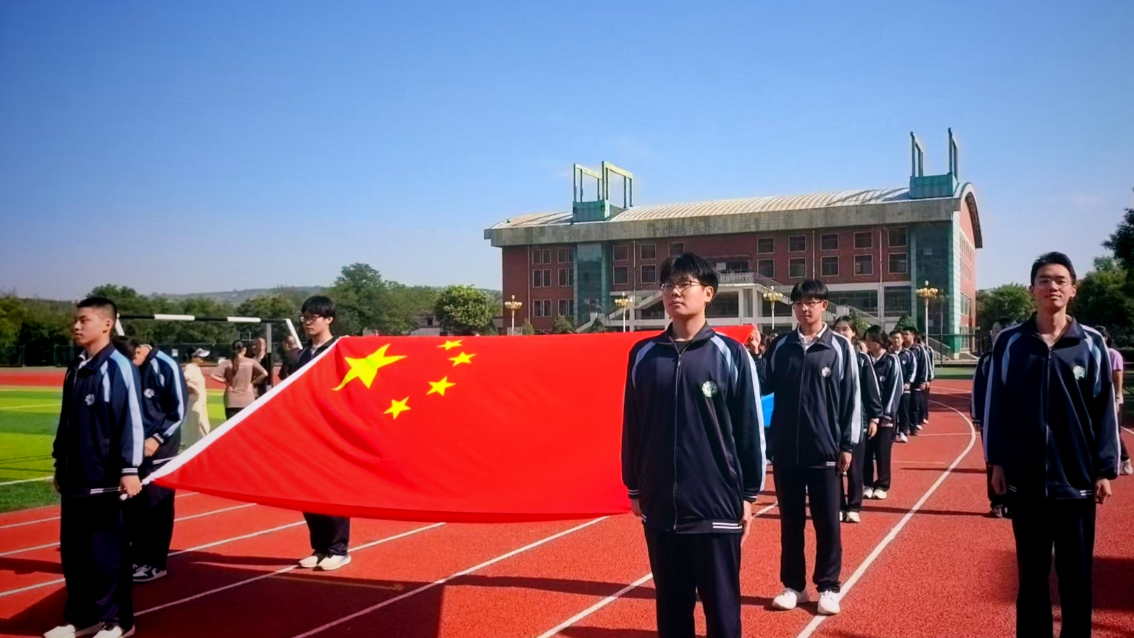 图片2.png 图片2.png