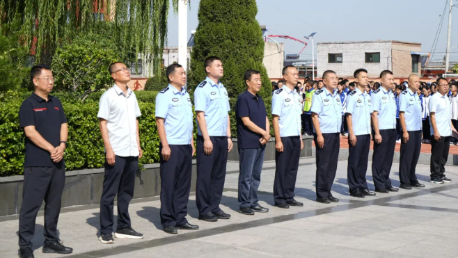 晋中平遥县实验中学：法制宣传进校园  护航学子“警”相随