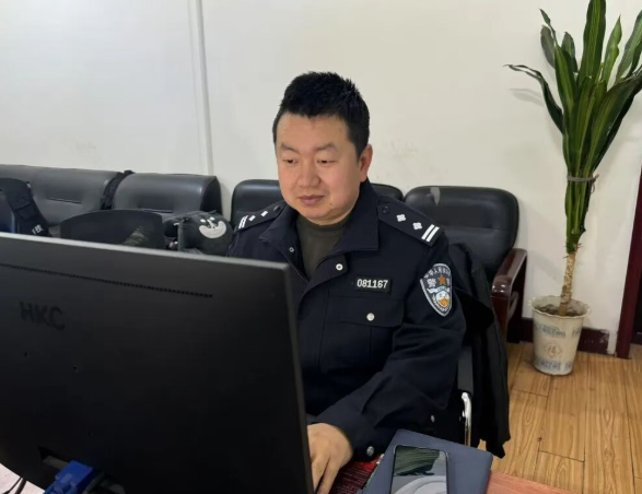 榜样如炬，照亮藏蓝征程——临汾公安直属分局刑事技术中队：吉锋