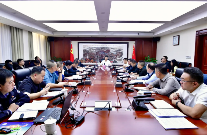 晋中灵石县召开城市管理工作专题会议